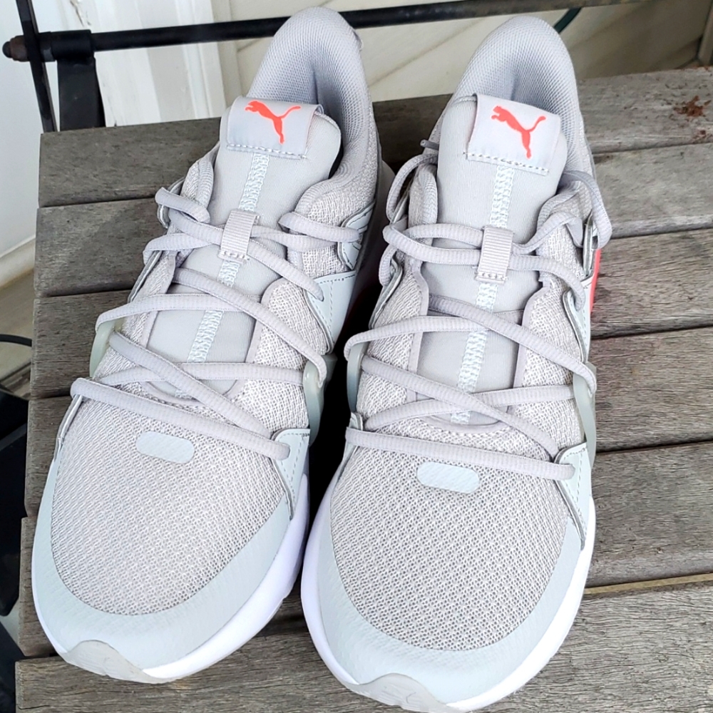 NWOB PUMA Cell Fraction Women's Light Gray Running Shoes - Size 8